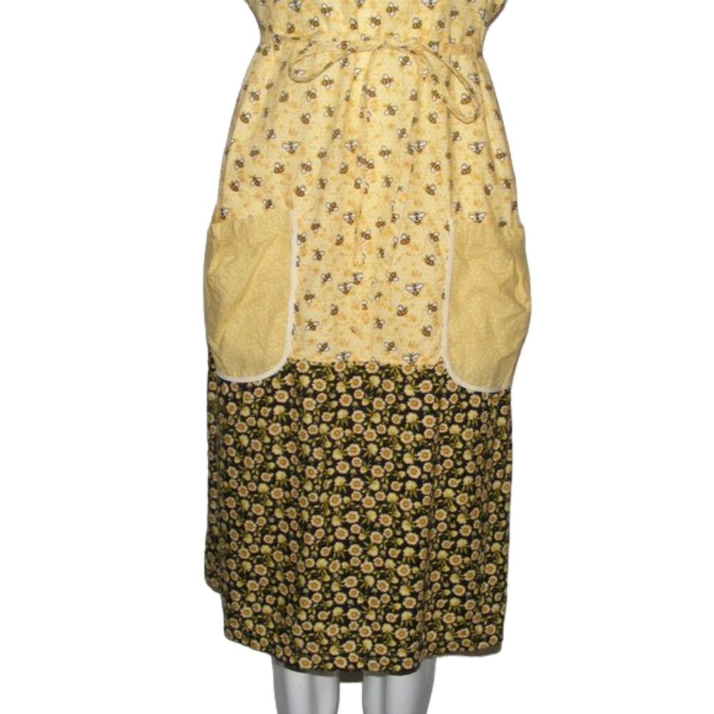 Handmade House Dress, L, Bees & floral print, Pockets, Straps, Drop sleeve - Picture 7 of 10